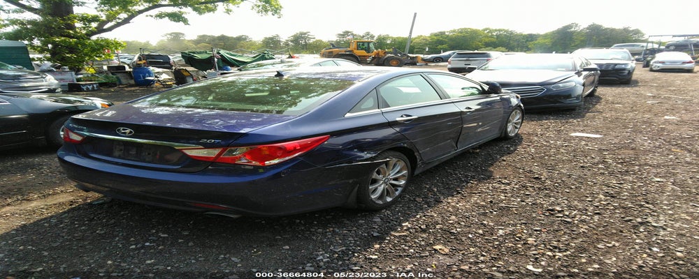 5NPEC4AB2CH311893 2012 HYUNDAI SONATA photo no. 4
