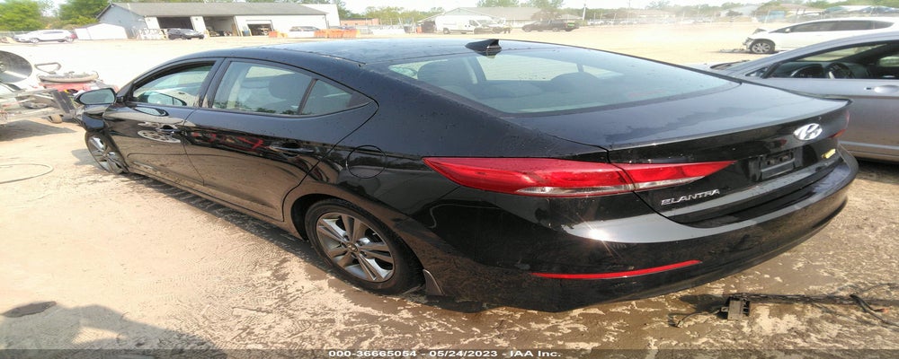 5NPD84LF9JH215317 2018 HYUNDAI ELANTRA photo no. 3