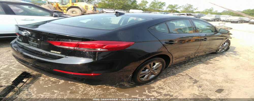 5NPD84LF9JH215317 2018 HYUNDAI ELANTRA photo no. 4