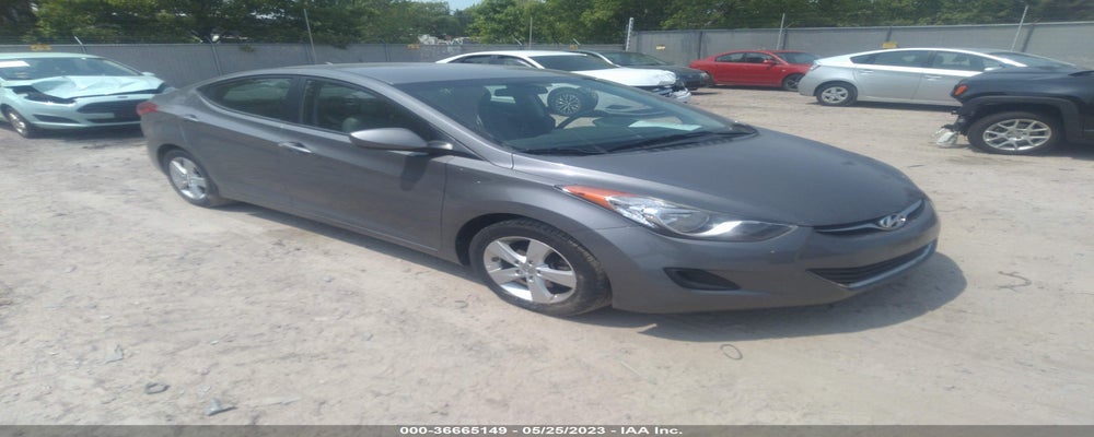 5NPDH4AE8DH372660 2013 HYUNDAI ELANTRA photo no. 4