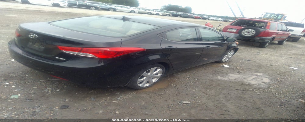 5NPDH4AE7DH332005 2013 HYUNDAI ELANTRA photo no. 4