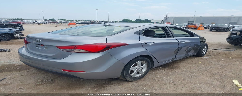 5NPDH4AE4FH633740 2015 HYUNDAI ELANTRA photo no. 4