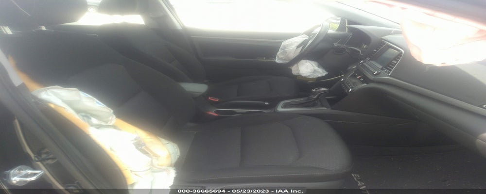 KMHD84LF5HU273663 2017 HYUNDAI ELANTRA photo no. 5