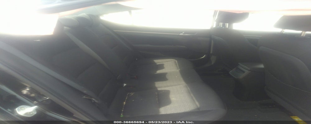 KMHD84LF5HU273663 2017 HYUNDAI ELANTRA photo no. 8