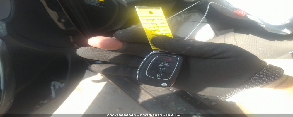 5XYZUDLB2HG435253 2017 HYUNDAI SANTA FE SPORT photo no. 11