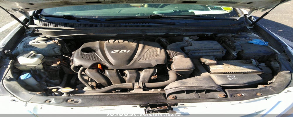 5NPEB4AC8BH224557 2011 HYUNDAI SONATA photo no. 10