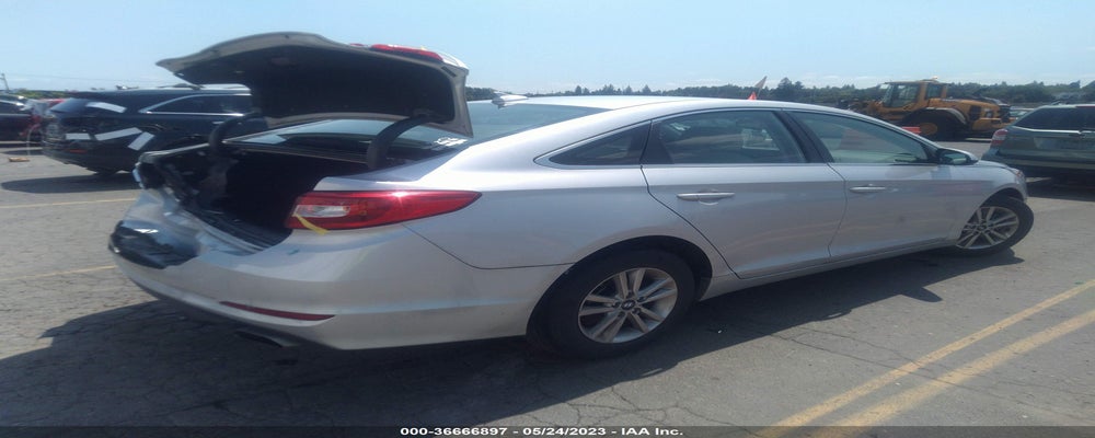 5NPE24AF0HH556219 2017 HYUNDAI SONATA photo no. 4