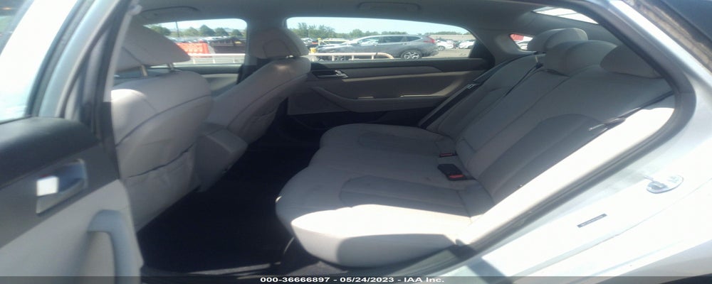 5NPE24AF0HH556219 2017 HYUNDAI SONATA photo no. 8