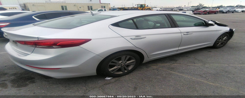 5NPD84LF3HH025216 2017 HYUNDAI ELANTRA photo no. 4