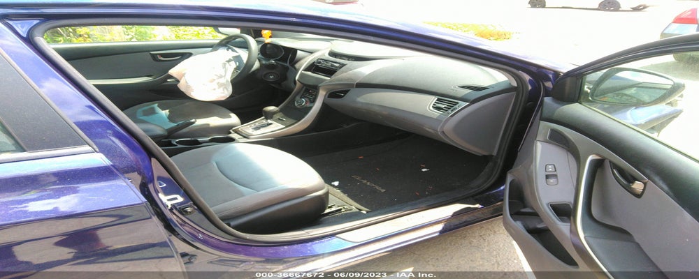 5NPDH4AE6DH201003 2013 HYUNDAI ELANTRA photo no. 5