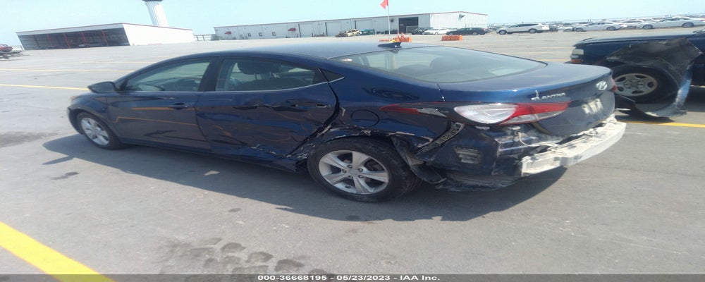 5NPDH4AE7GH681833 2016 HYUNDAI ELANTRA photo no. 3