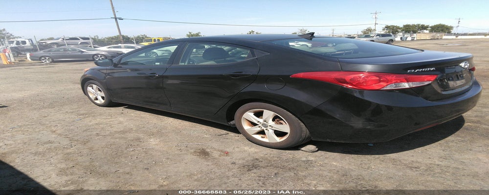 KMHDH4AE5DU985952 2013 HYUNDAI ELANTRA photo no. 3