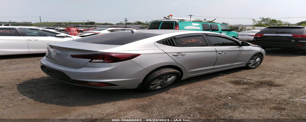 KMHD84LF8LU107243 2020 HYUNDAI ELANTRA photo no. 4