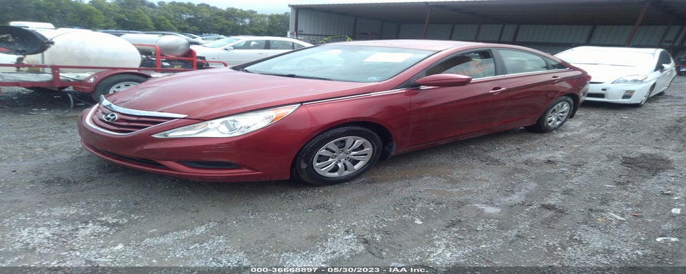5NPEB4AC4BH167211 2011 HYUNDAI SONATA photo no. 2