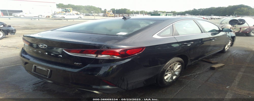 5NPE24AAXJH710476 2018 HYUNDAI SONATA photo no. 4