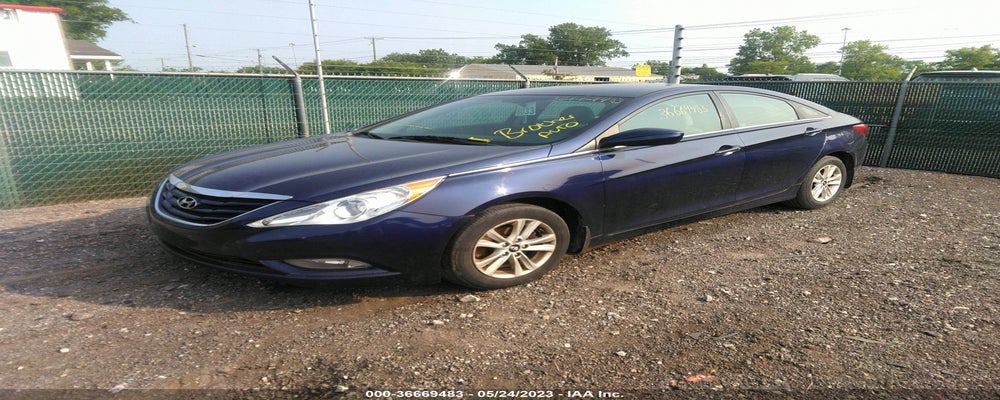 5NPEB4AC9DH620581 2013 HYUNDAI SONATA photo no. 2