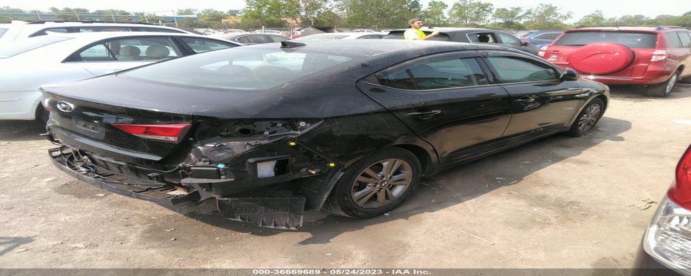 5NPD84LF4JH266854 2018 HYUNDAI ELANTRA photo no. 4