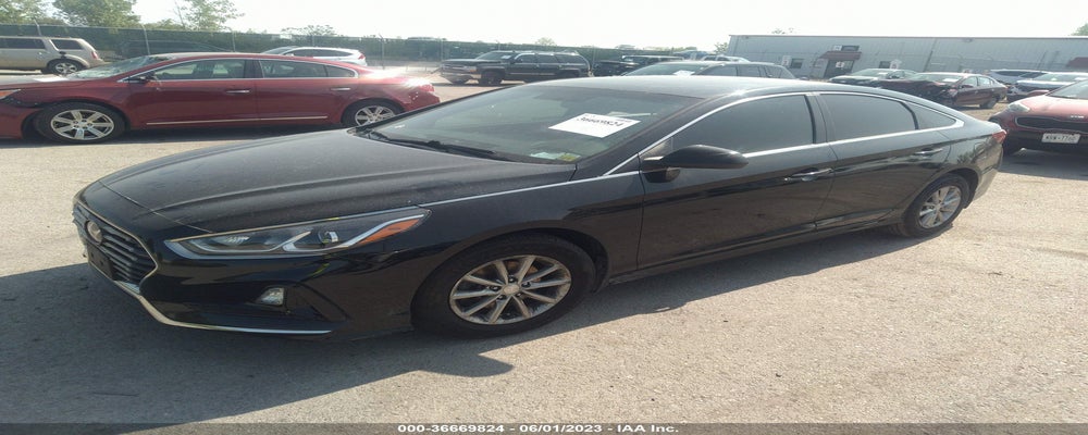 5NPE24AF6KH812001 2019 HYUNDAI SONATA photo no. 2