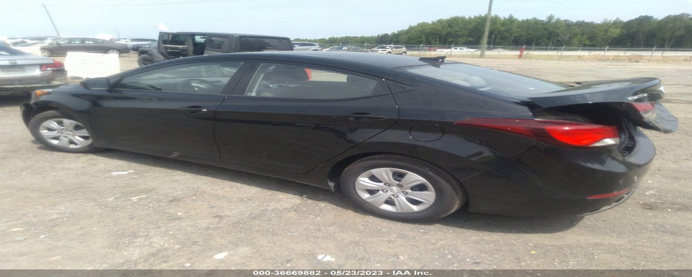 5NPDH4AEXGH761269 2016 HYUNDAI ELANTRA photo no. 3