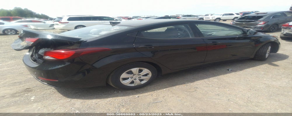 5NPDH4AEXGH761269 2016 HYUNDAI ELANTRA photo no. 4