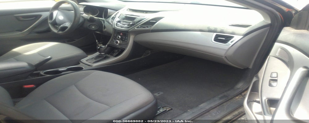 5NPDH4AEXGH761269 2016 HYUNDAI ELANTRA photo no. 5
