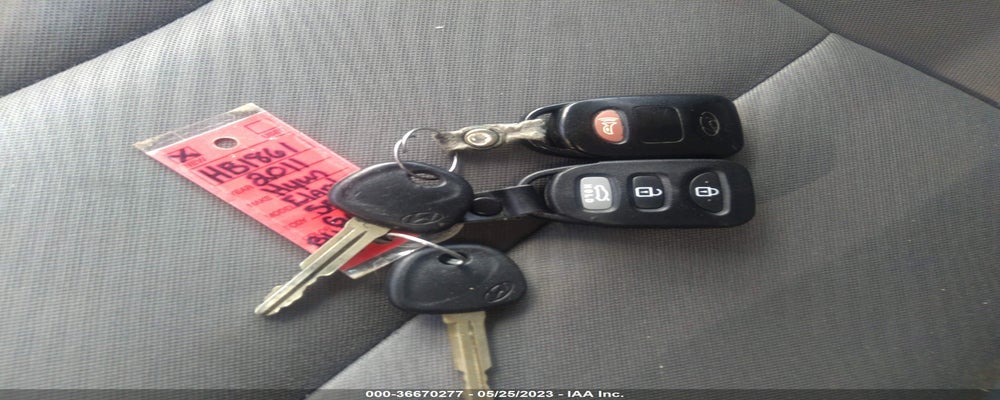 KMHDH4AE8BU139568 2011 HYUNDAI ELANTRA photo no. 11