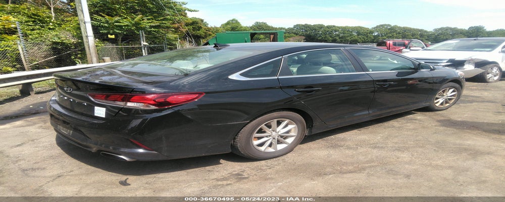 5NPE24AF9JH685355 2018 HYUNDAI SONATA photo no. 4