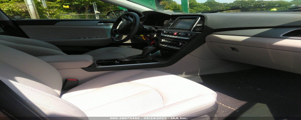 5NPE24AF9JH685355 2018 HYUNDAI SONATA photo no. 5