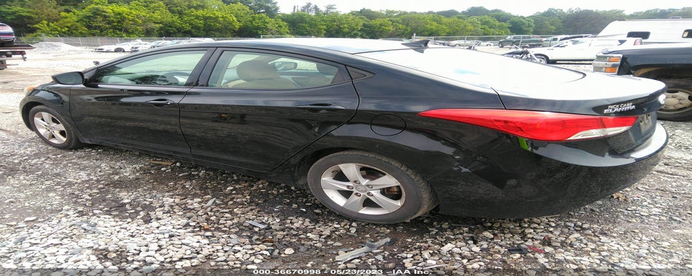 5NPDH4AE2DH453556 2013 HYUNDAI ELANTRA photo no. 3