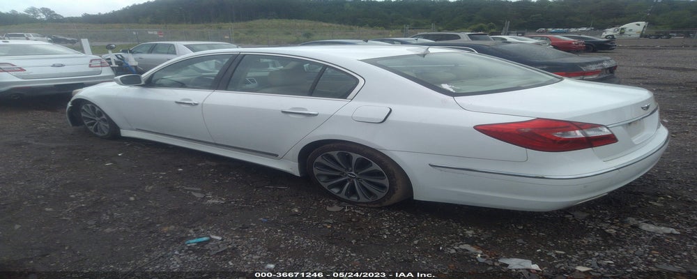 KMHGC4DH6DU233792 2013 HYUNDAI GENESIS photo no. 3