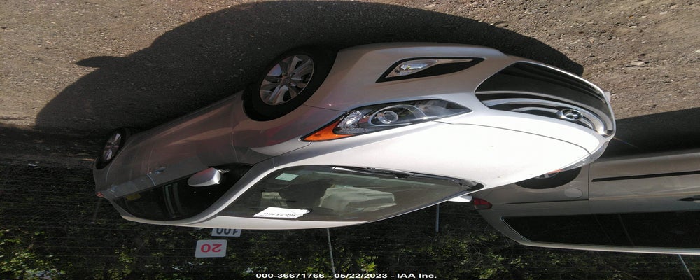 KMHD35LE1DU056164 2013 HYUNDAI ELANTRA GT photo no. 2