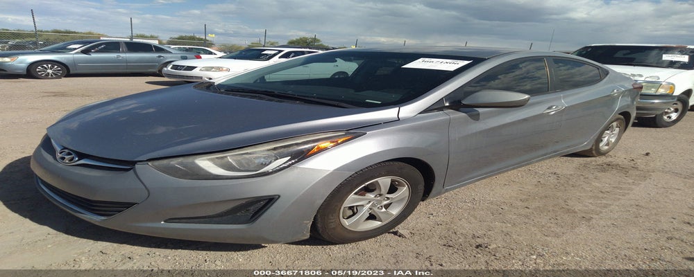 5NPDH4AE2FH644526 2015 HYUNDAI ELANTRA photo no. 2