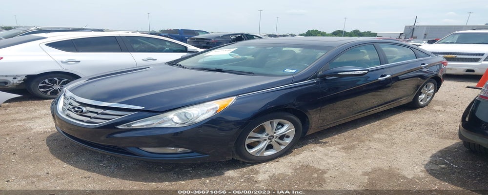 5NPEC4AC8DH772087 2013 HYUNDAI SONATA photo no. 2