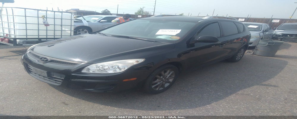 KMHDC8AE4CU158352 2012 HYUNDAI ELANTRA TOURING photo no. 2
