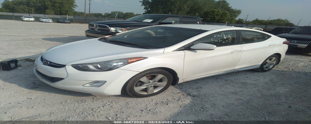5NPDH4AE4DH169720 2013 HYUNDAI ELANTRA photo no. 2