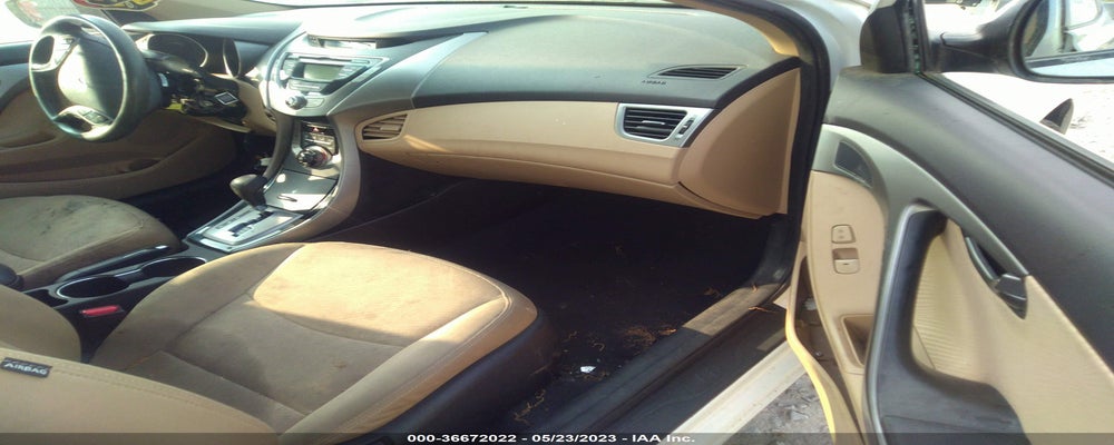 5NPDH4AE4DH169720 2013 HYUNDAI ELANTRA photo no. 5