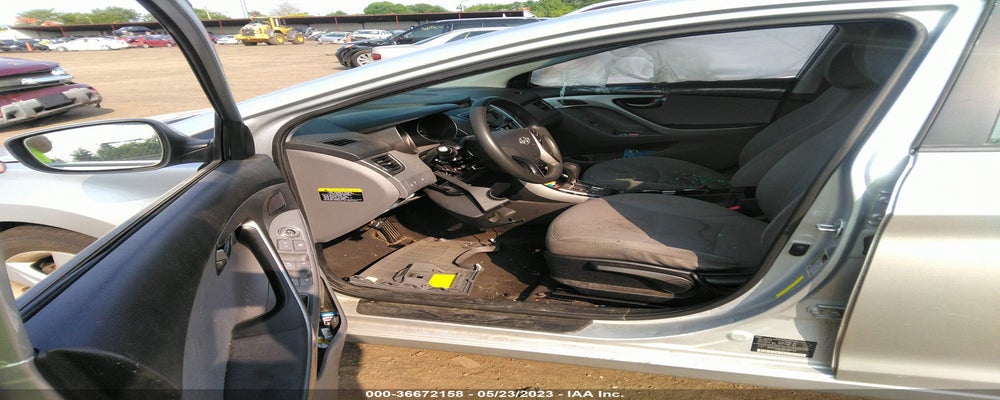 5NPDH4AE4DH390122 2013 HYUNDAI ELANTRA photo no. 5