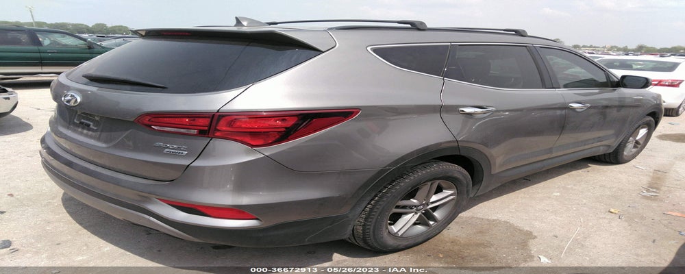 5XYZUDLB7HG387880 2017 HYUNDAI SANTA FE SPORT photo no. 4