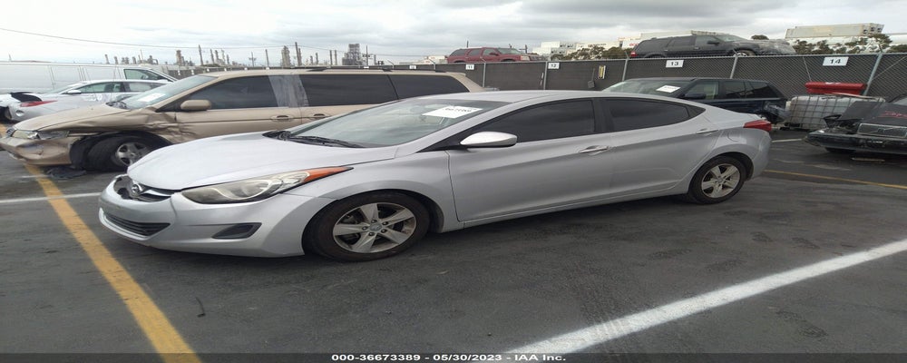 KMHDH4AE0DU717861 2013 HYUNDAI ELANTRA photo no. 2