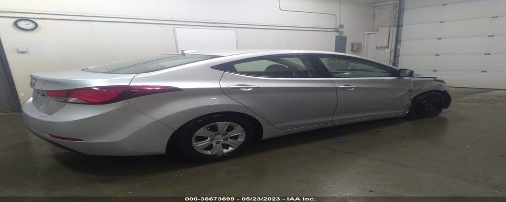 5NPDH4AE5GH664111 2016 HYUNDAI ELANTRA photo no. 4
