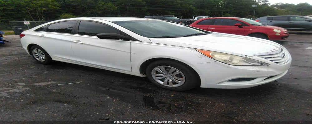 5NPEB4AC4BH164129 2011 HYUNDAI SONATA photo no. 2