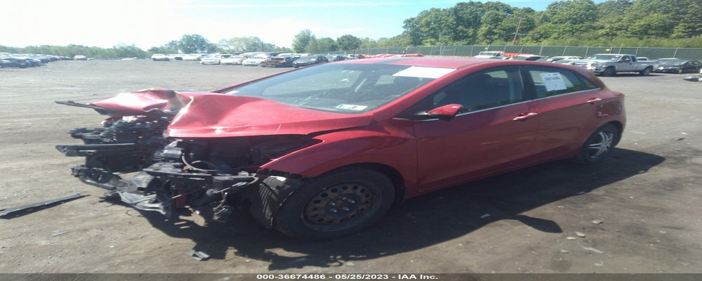 KMHD35LH3GU276985 2016 HYUNDAI ELANTRA GT photo no. 2
