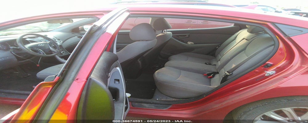 5NPDH4AE4FH616002 2015 HYUNDAI ELANTRA photo no. 8