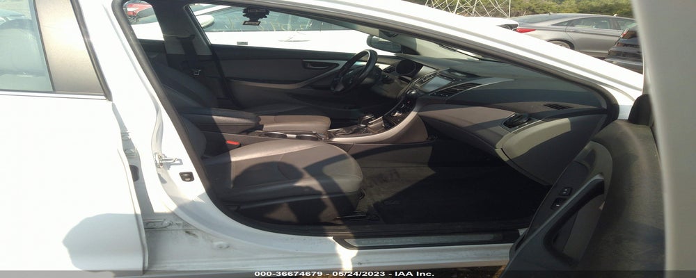 KMHDH4AH2FU304854 2015 HYUNDAI ELANTRA photo no. 5