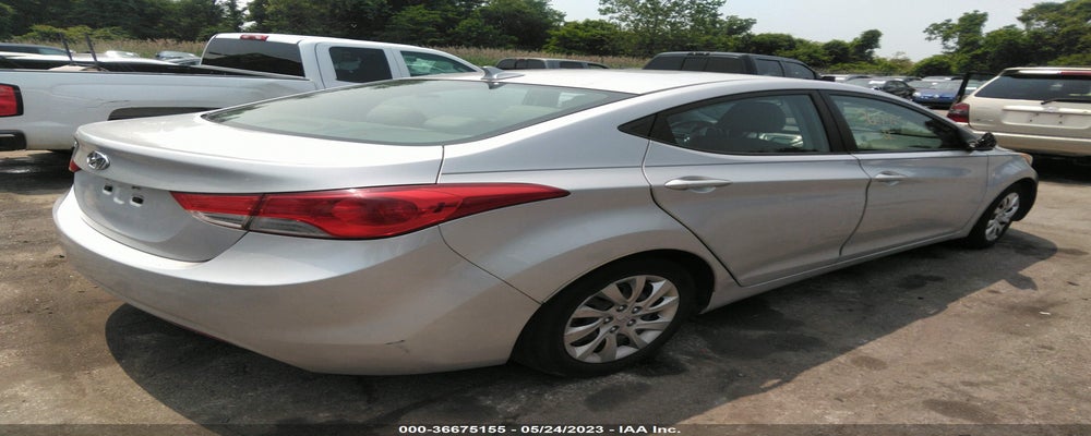 KMHDH4AE2CU283201 2012 HYUNDAI ELANTRA photo no. 4
