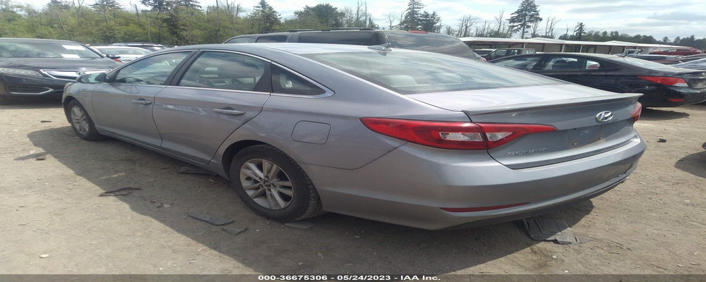 5NPE24AF4FH131132 2015 HYUNDAI SONATA photo no. 3