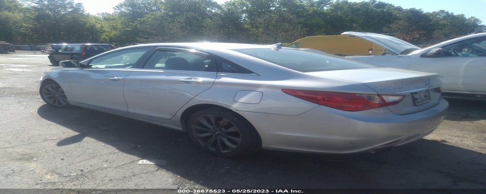 5NPEC4AC4BH240221 2011 HYUNDAI SONATA photo no. 3