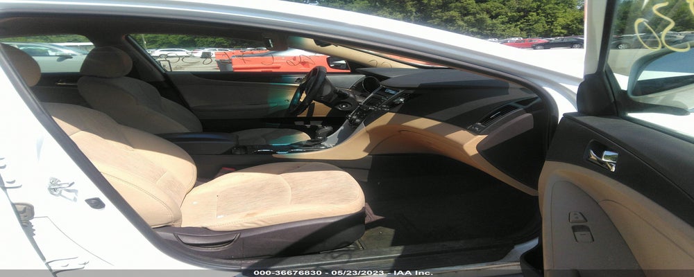 5NPEB4AC4EH826425 2014 HYUNDAI SONATA photo no. 5