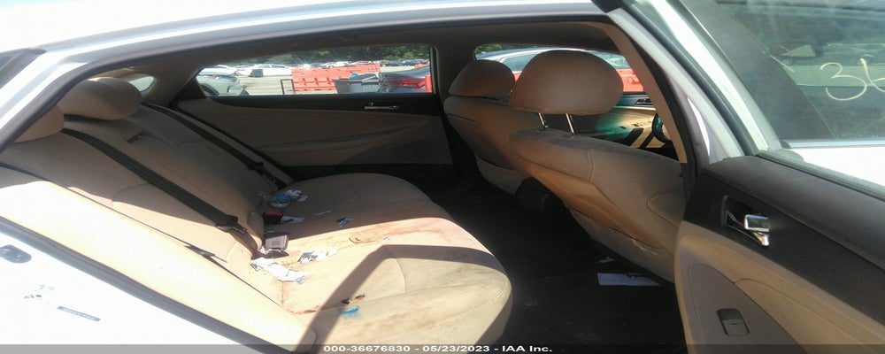 5NPEB4AC4EH826425 2014 HYUNDAI SONATA photo no. 8