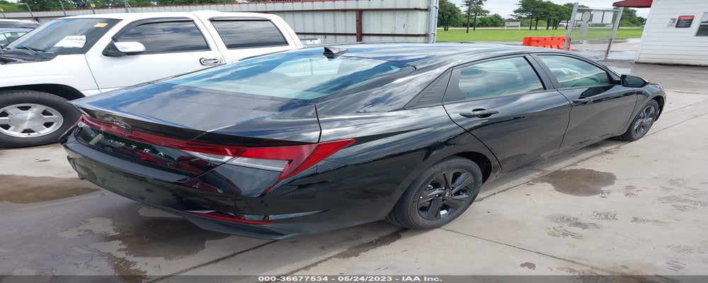 5NPLM4AG8PH110795 2023 HYUNDAI ELANTRA photo no. 4